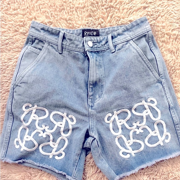 RipnDip Jean Shorts (medium wash) - Picture 3 of 5